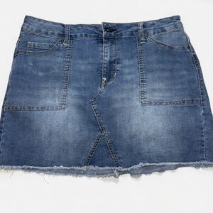 Wallflower Faded Blue Denim Patch-Pocket Mini Skirt